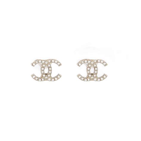 dupe boucle d'oreille chanel